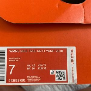 Women’s Size 7 Nikes